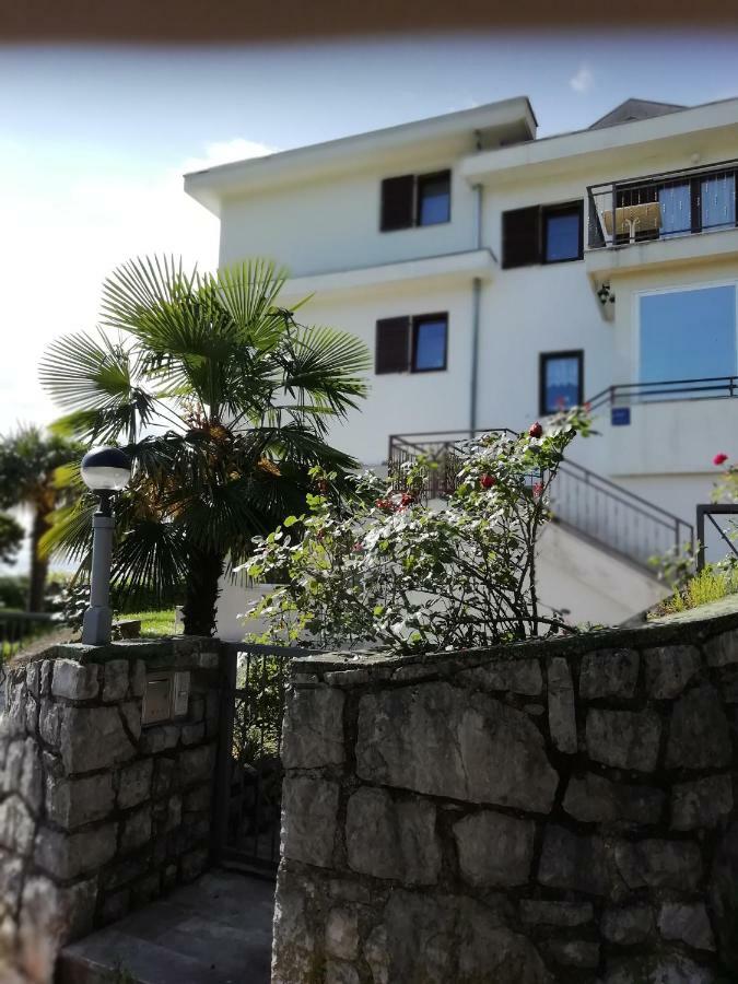 Villa Kubo Lovran Eksteriør billede